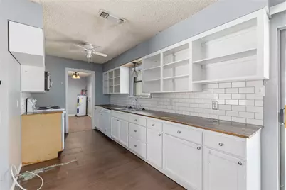 815 W Patterson Street, Eastland, TX 76448 - Photo 9