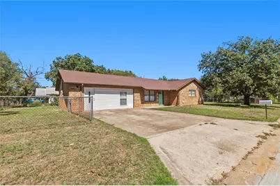 815 W Patterson Street, Eastland, TX 76448 - Photo 3