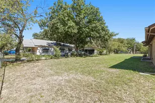 815 W Patterson St, Eastland, TX 76448 - Photo 35