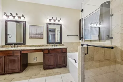 8421 La Fontaine Drive, North Richland Hills, TX 76182 - Photo 19