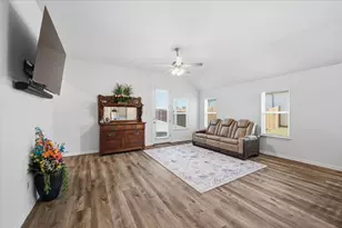 2228 Garnet Dr, Waxahachie, TX 75167 - Photo 17