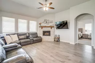 458 Mesquite Grove Rd, Midlothian, TX 76065 - Photo 5
