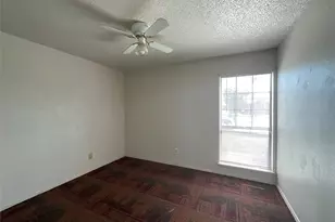 7017 Christina Ln, Garland, TX 75043 - Photo 5