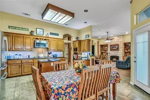 2020 Houston Rd, Burleson, TX 76028 - Photo 17