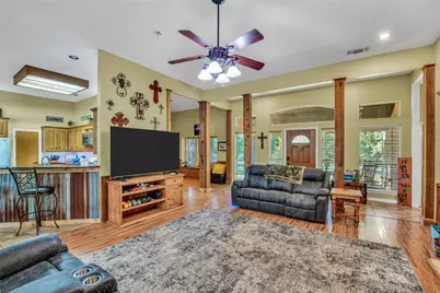 2020 Houston Road, Burleson, TX 76028 - Photo 9