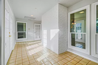 2110 Emerald Lake Drive, Arlington, TX 76013 - Photo 15