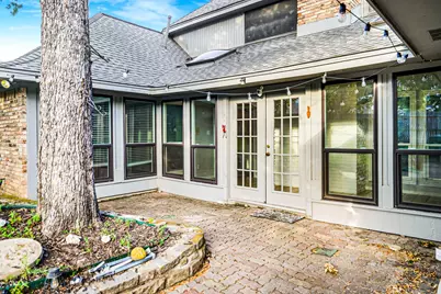 2110 Emerald Lake Drive, Arlington, TX 76013 - Photo 23