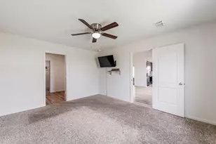8301 Steel Dust Dr, Fort Worth, TX 76179 - Photo 17
