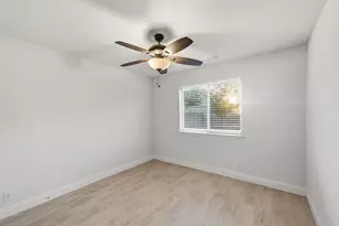7428 Wispy Willow Ln, Little Elm, TX 76227 - Photo 23