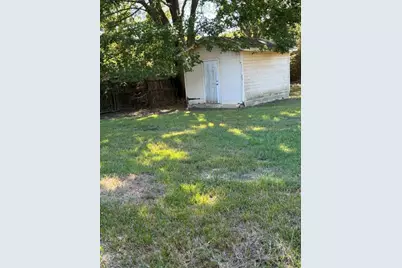 3010 41st Street SE, Paris, TX 75462 - Photo 11