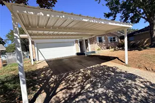 905 Seymore Cir, Denison, TX 75020 - Photo 3