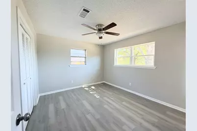 905 Seymore Circle, Denison, TX 75020 - Photo 11