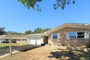 905 Seymore Cir, Denison, TX 75020 - Photo 1
