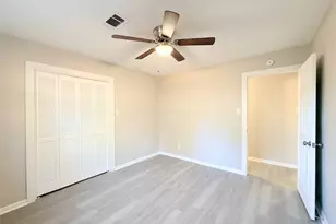 905 Seymore Cir, Denison, TX 75020 - Photo 13