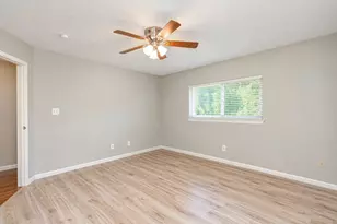 302 Rosemary, Euless, TX 76039 - Photo 11