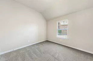 928 Wellington Dr, Lewisville, TX 75067 - Photo 11
