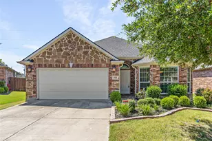 928 Wellington Dr, Lewisville, TX 75067 - Photo 1