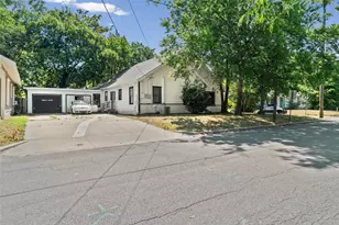 1410 Sycamore, Commerce, TX 75428 - Photo 21