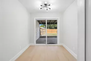 11615 Featherbrook Dr, Dallas, TX 75228 - Photo 17