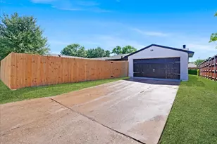 11615 Featherbrook Dr, Dallas, TX 75228 - Photo 31