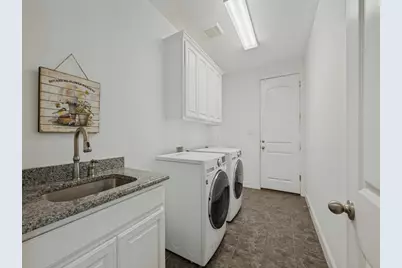8301 Woods Lane, North Richland Hills, TX 76182 - Photo 23