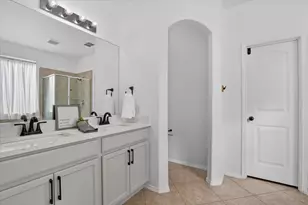 401 Eureka Ct, Burleson, TX 76028 - Photo 19