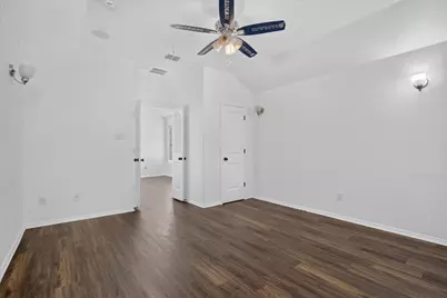 401 Eureka Court, Burleson, TX 76028 - Photo 25