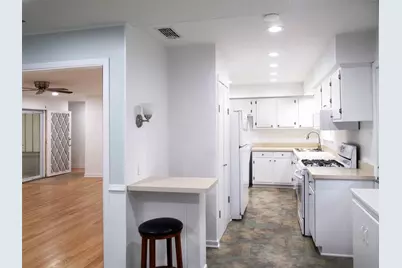 1510 Briarwood Boulevard, Arlington, TX 76013 - Photo 9
