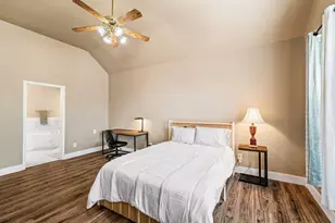 1464 Summerhill Dr, Carrollton, TX 75007 - Photo 7