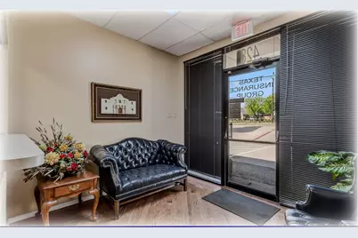 428 Harwood Road, Bedford, TX 76021 - Photo 7