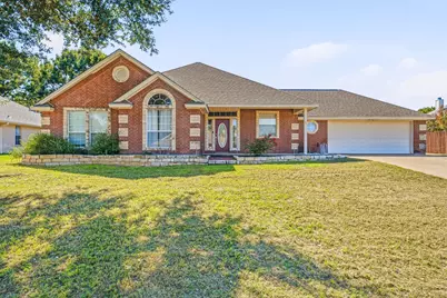 1466 Oakwood Drive, Stephenville, TX 76401 - Photo 1