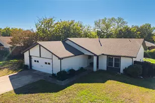 5010 Utah St, Greenville, TX 75402 - Photo 3