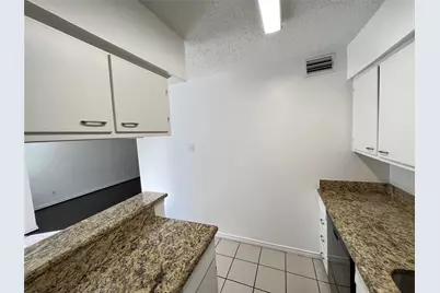 4044 Buena Vista Street #103, Dallas, TX 75204 - Photo 15