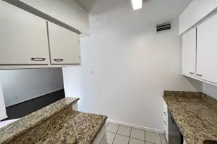 4044 Buena Vista St, Dallas, TX 75204 - Photo 15