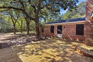 1004 Lakeview Dr, Joshua, TX 76058 - Photo 25