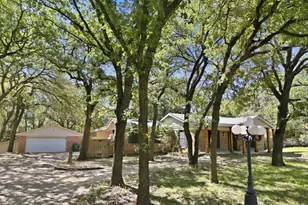 1004 Lakeview Dr, Joshua, TX 76058 - Photo 5