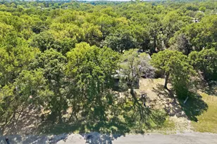 1004 Lakeview Dr, Joshua, TX 76058 - Photo 33