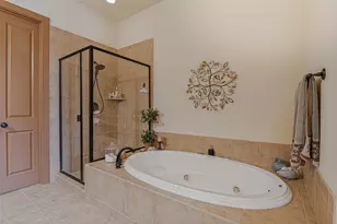 610 Via Ravello, Irving, TX 75039 - Photo 11