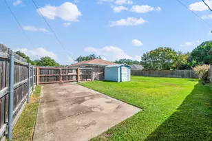 4041 Alava Dr, Fort Worth, TX 76133 - Photo 5