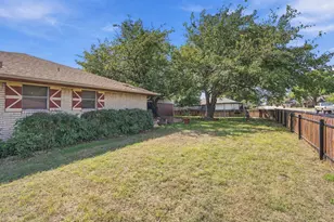 1501 Meadow Ct, Midlothian, TX 76065 - Photo 25