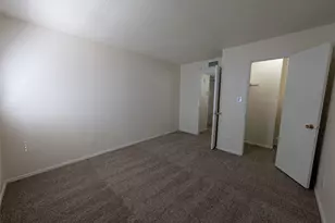 7431 Holly Hill Dr, Dallas, TX 75231 - Photo 15