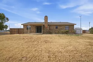 1526 W Bankhead, Weatherford, TX 76086 - Photo 5