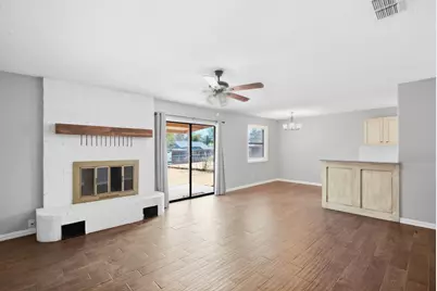 1526 W Bankhead, Weatherford, TX 76086 - Photo 9