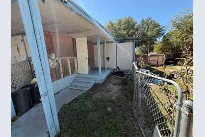 309 Boyd Street, Cleburne, TX 76031 - Photo 5