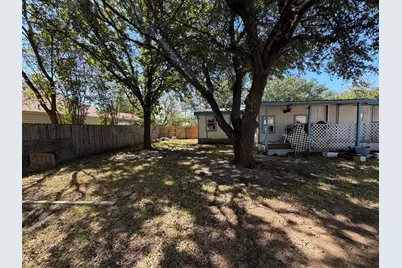 309 Boyd Street, Cleburne, TX 76031 - Photo 7