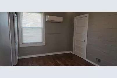 2615 N Elm Street, Denton, TX 76201 - Photo 29