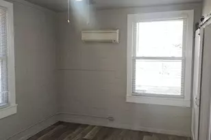2615 N Elm St, Denton, TX 76201 - Photo 25