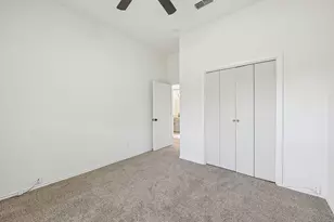 4913 Van Ness St, Garland, TX 75043 - Photo 17