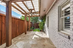 5718 Trail Meadow Dr, Dallas, TX 75230 - Photo 25