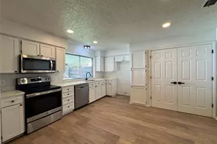 6645 Starnes Rd, Watauga, TX 76148 - Photo 5